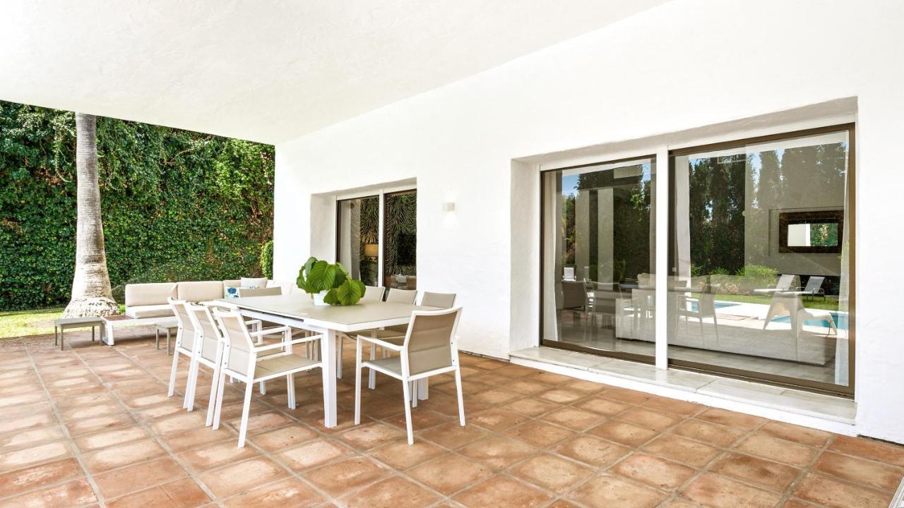 Villa Marina Marbella Exteriör bild